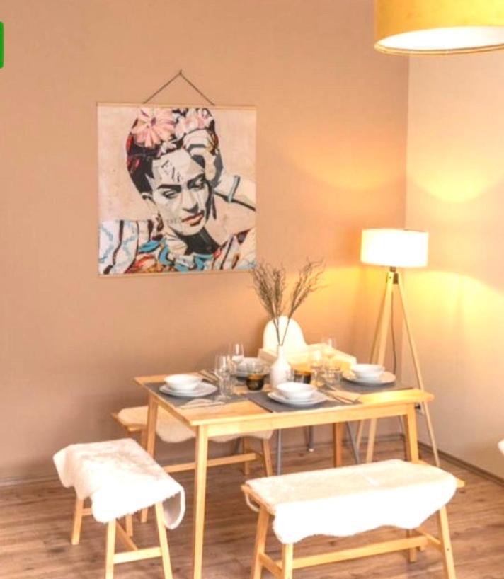 Bautzen Living Appartement - Zentrumslage Parkplatz Babybett Extérieur photo